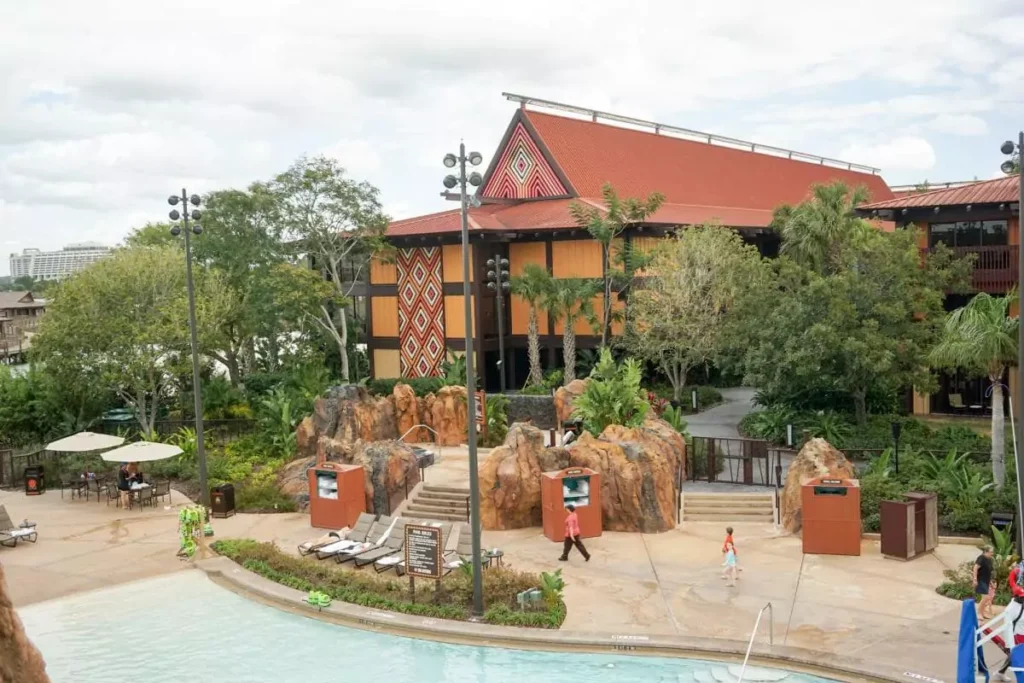 Disney World Polynesian Resort Trader Sam's Tambu Lounge
